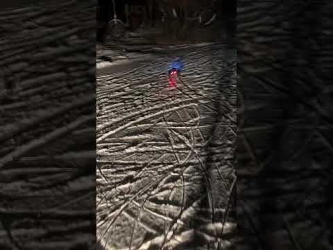 Traxxas Summit 1/16 on ice rink