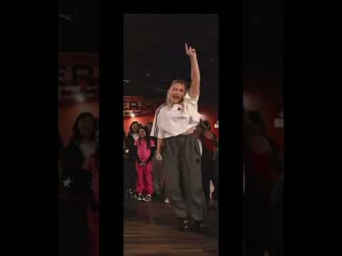 Freya skye’s body cam dancing to #togetherasone #zombies4 #freyaskye