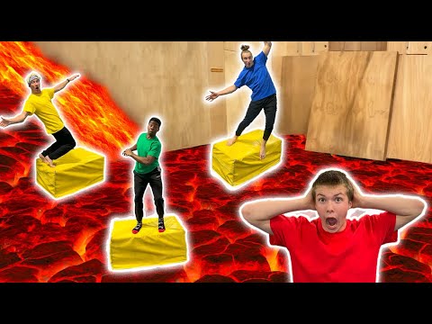 FLOOR IS LAVA PARKOUR CHALLENGE!