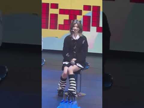 NiziU FAN CON with U in Taipei Riku heart 1