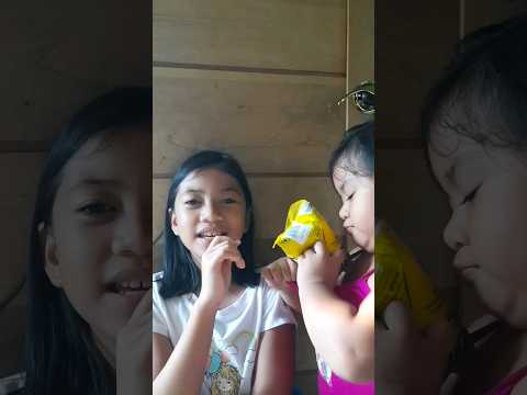 yung gusto mo lang naman magvideo habang kumakanta pero may cute na makulit 😂 #adaywithmikay