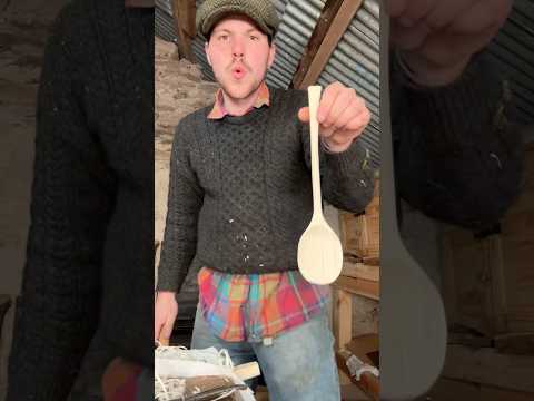 Carving a sycamore spoon #ireland #woodworking #sycamore #woodcarving #handtools #carving