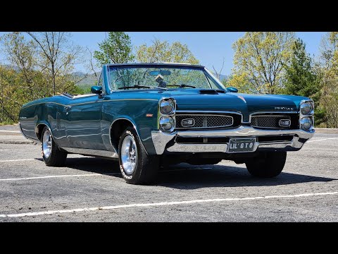 1967 Pontiac LeMans Convertible // A Vehicle Tour