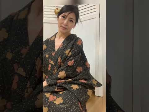 【ノーブラ】熟女サラの着物を披露　#着物 #和服 #振袖