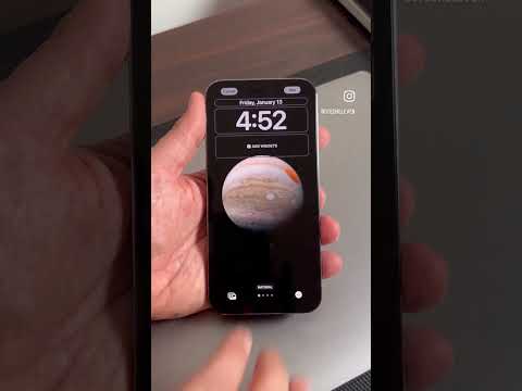 iPhone Trick:How-To Remove The Clock From Your Lock Screen #iphonetricks #iphonehacks #iPhonetips