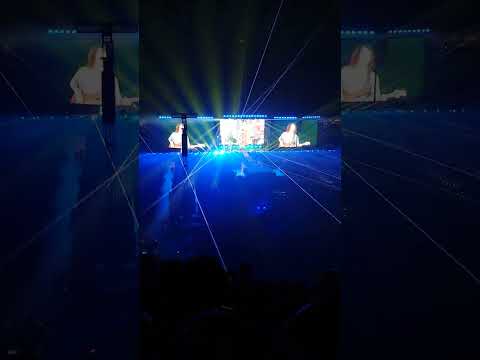 ONE OK ROCK - 未完成交響曲 (ONE OK ROCK / MY FIRST STORY 「VS」-東京ドーム live ver.)