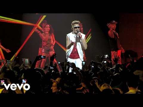 MC Gui, MC Nego Blue - Ela Quer