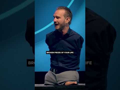 Nick Vujicic reviews being a miracle