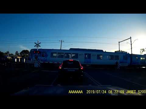 2019.07.24 Car Cam Railway Crossing