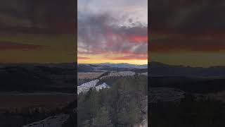 Montana sunset. #406 #montana #nature #beartoothmountians #montanalifeoutdoors