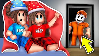 The CREEPY MAN Was OUTSIDE Our WINDOW In Roblox Brookhaven!!