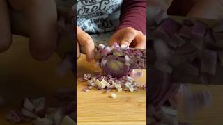 How to Dice Onions like a Chef