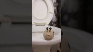 Qute Toilet FAIL 😱 Mission Rescue