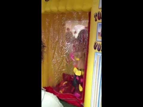 Summer @ Syracuse - Cash Cube Contestant