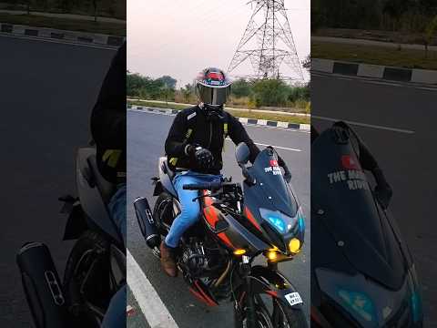 Bajaj Pulsar 220f short video 🔥