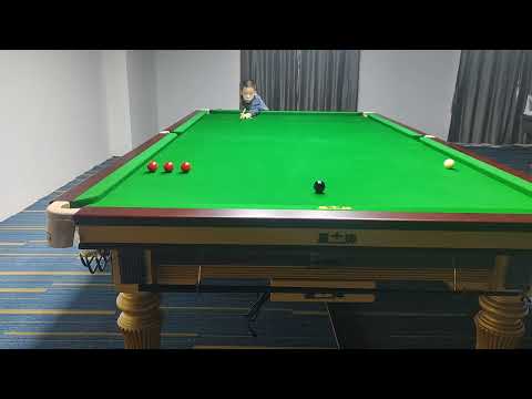 Training my 8 yr old student Guan Hanlin at Yushan International Billiards Academy China
