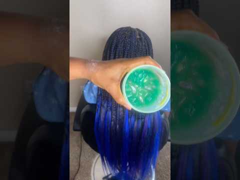 Apply this if you want a smooth and shiny curls #hairstyle #haircare #natural #shorts #hair