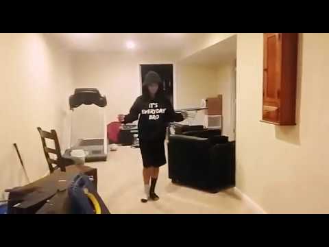 Claws- Pilot of a bad horror movie