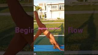 Yoga for beginners #groundingpractice #healingthroughmovement #stretchandflow #womenwellness