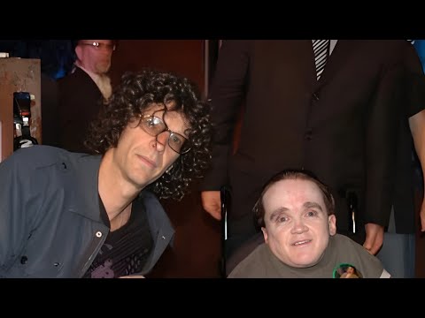 Eric the Actor vs. Wrestler Bobby Rude - the Howard stern show