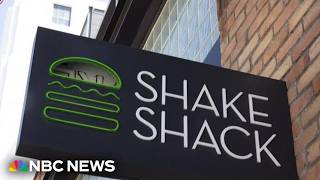 Shake Shack customer claims kiosk adds surcharge after adding no tip