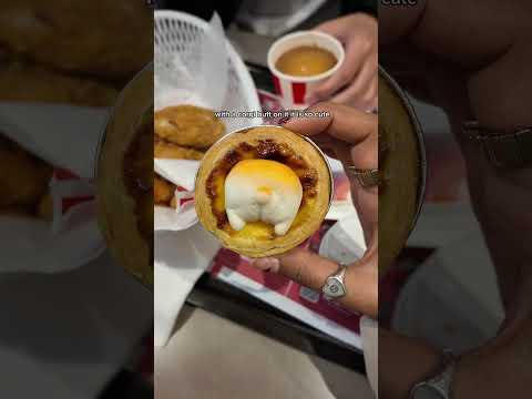 TRYING A CORGI EGG TART IN HONG KONG? 🇭🇰 🐶 #hongkong #hk #hongkongfood #eggtart #hkfood #kfc