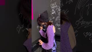 Yujin signing the wall @ CDTV Live! Live! [231120] #shorts