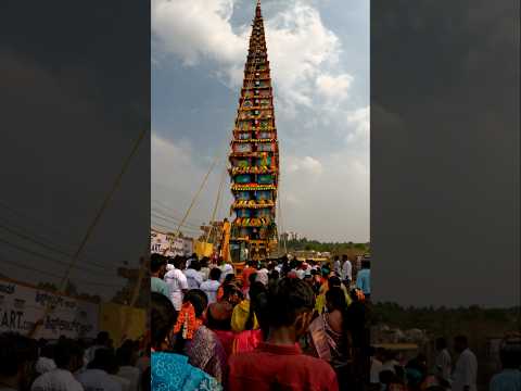 185 feet car unbelievable 😳 height moving on Indian road 🇮🇳 #hunsur #carfestival #bengaluru #travel