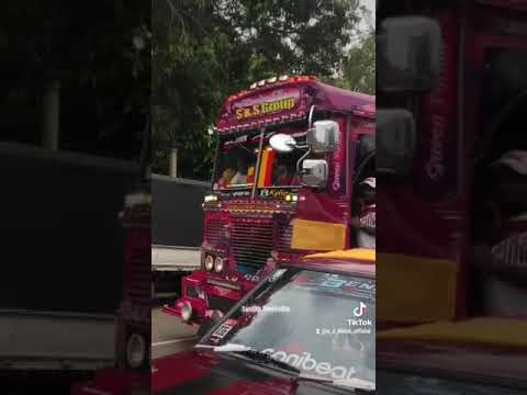එයා... 😘❤️😂 #bus #channel #lke #subscribe #tiktokviral