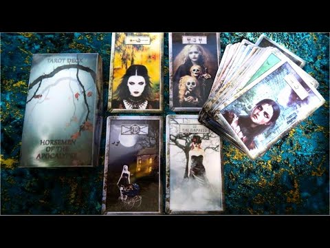 Horsemen of the Apocalypse Tarot Cards 🧟‍♀️ Deck Review 🧠 Unboxing First Impressions