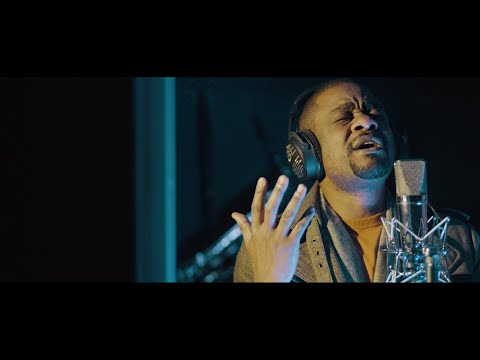 Mike Kalambay - Tu es là (version1)