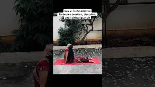 #navratri2025  #GoddessBrahmacharini #YogaForSpiritualGrowth #NavratriYoga #YogaForInnerPeace #saree