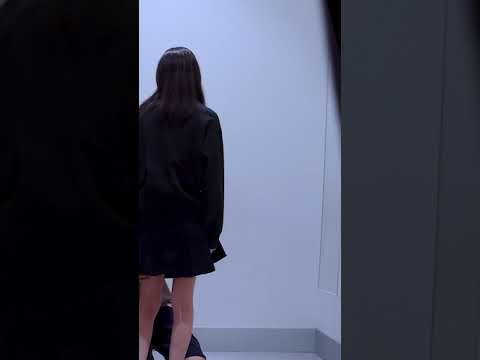 【下着紹介】Wacoalガールズ 白ノンワイヤーブラ＆綿パンティ秋コーデ｜Women's underwear, mini-skirts & black sweatshirts try on haul.