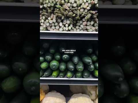 Grocery shop with me #groceryshopping #wholefoods #dailyvlog #2023shorts #dailyvideo #weeklyreset