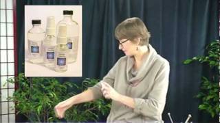 Using the GEMFormulas Cleansing Sprays to Clear Your Aura (Gemstone Therapy Demonstration)