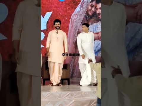 Actress Mrunal Thakur & Vijay Devarakonda #dilraju #thefamilystar #pressmeet #mrunalthakur #ytshorts