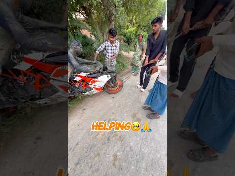 KTM RC 390 Every boys Dream🥺fell into the Drain #viral #youtubeshorts #ktm390