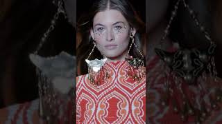 Grace Elizabeth Slays the Runway 🤰🏼🥰#fashion #shorts #viralvideo #trending #fashionshow #runway