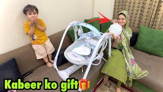 Apna Bachpan ka jhoola kabeer ko gift kardiya😍