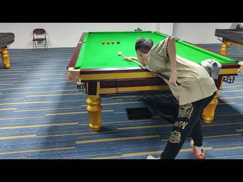 Training my 17 year old student Xing Zihao at Yushan International Billiards Academy China