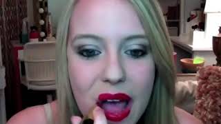 Crazy Hardbass dance makes a Earthquakes (Lipstick Earthquake Girl meme)