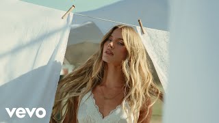 Bellah Mae - Love Me Less (Official Music Video)