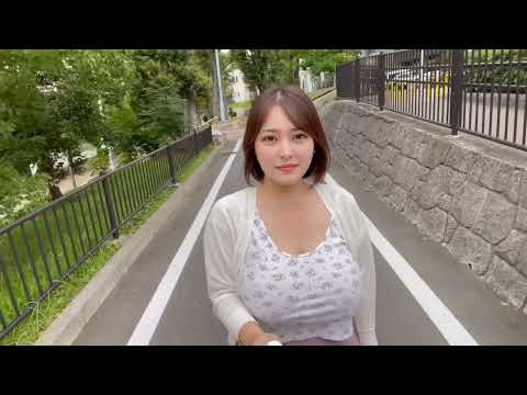 【ノーブラ・LカップOL】キャミソール一枚でお散歩してみたら…。