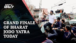Rahul Gandhi's Yatra's Grand Finale Amid Heavy Snowfall In Srinagar