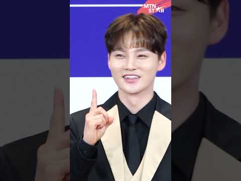 '현역가왕2' 박서진, 가왕의 품격 있는 포즈  👑 ｜ Park Seo Jin [MTN 직캠]