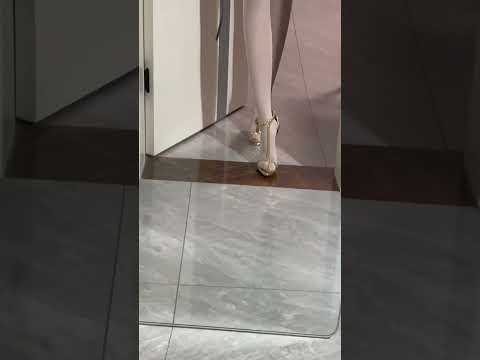Who knows about suspenders white #wine glass legs yyds #yujie #purpleWho gets this laid back, effort