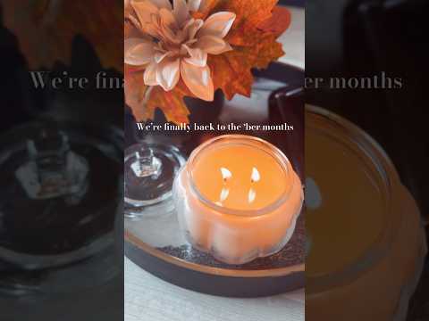 Finally back to the best time of year. 🍁 #autumncandles #cozyvlogs #candlebusiness #candleseason