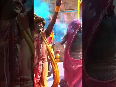 Radha Krishna Playing Holi #youtubeshorts