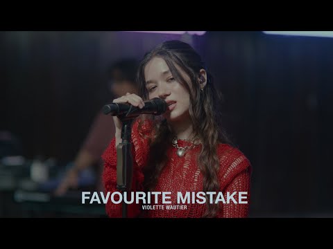 Violette Wautier - FAVOURITE MISTAKE | CALL ME DRAMATIC Live session