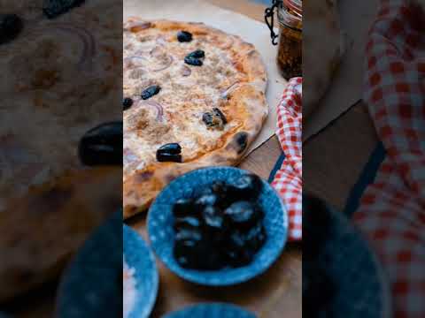 Pizza Scam 18 inch vs two 12 inch #shorts #mathtricks